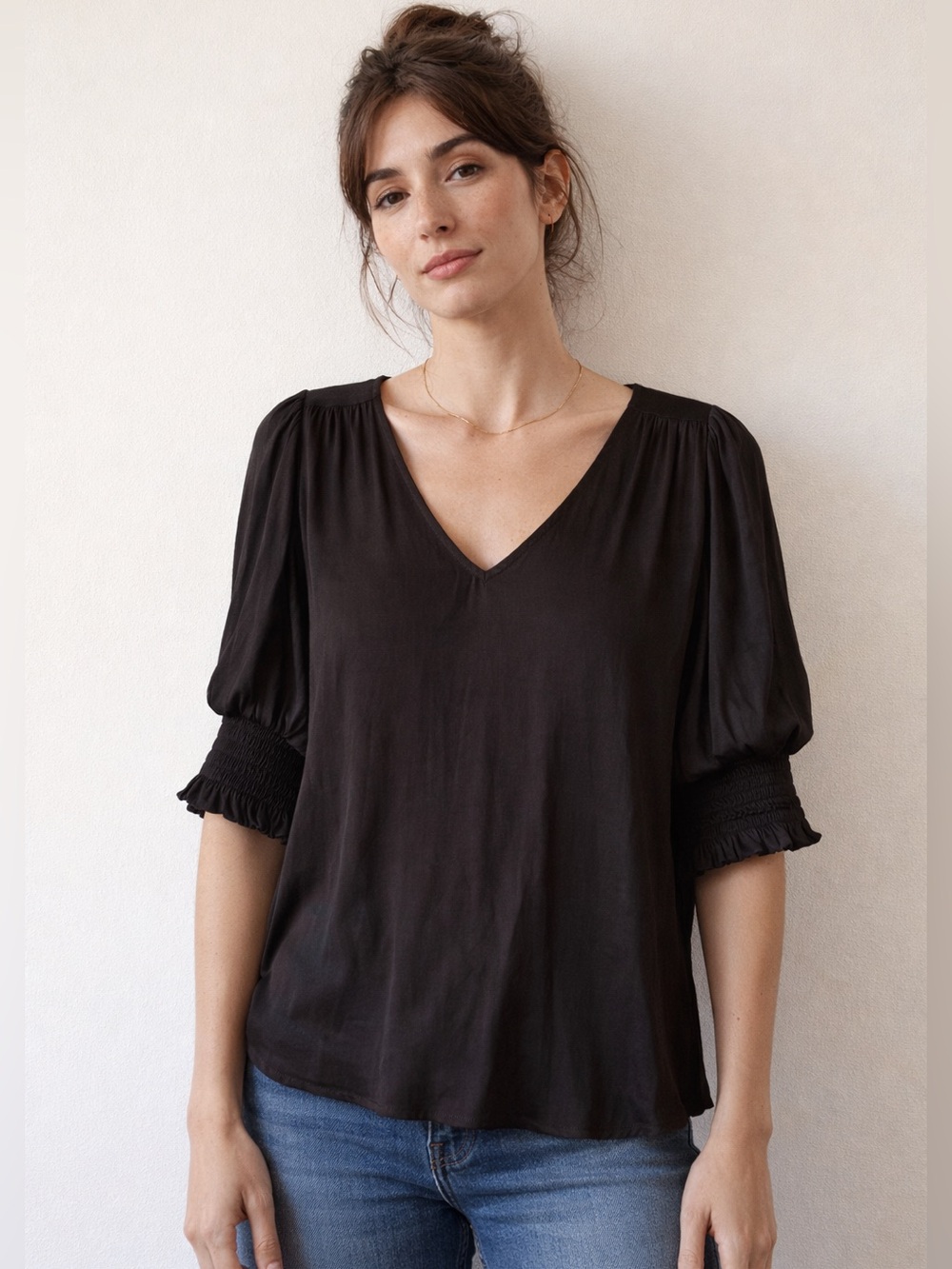 NWOT Maison d’ Amelie Paris Black V-Neck Blouse Size Small